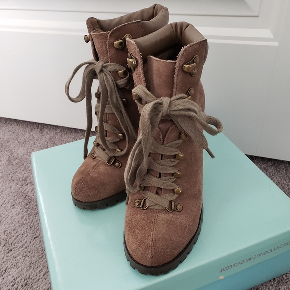 Jessica Simpson booties - Picture 1 of 4